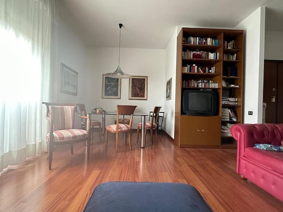 ססטו פיורנטינו La Casa Di Sandra 6Km Da Firenze מראה חיצוני תמונה